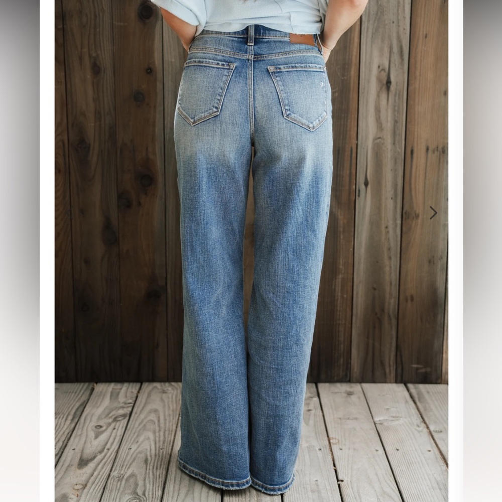 Carly Jean Holland Wide Leg Jeans - 5 - Picture 2 of 5